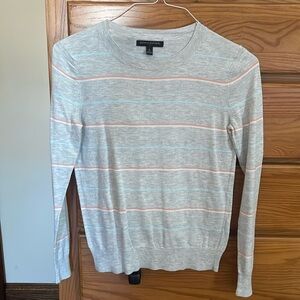 Banana Republic Light Sweater, small
